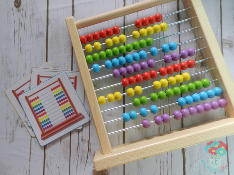 How to Use an Abacus to Make Patterns {Plus FREE Printable Cards}
